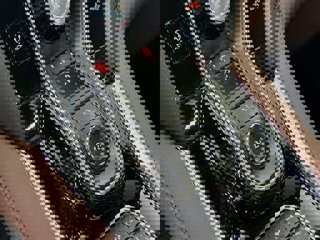 Used 2024 Acura RDX SH-AWD w/ Technology Package image 22