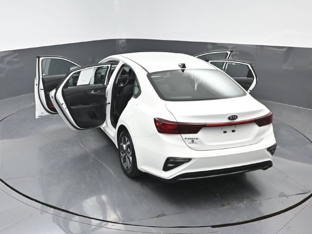 Used 2021 Kia Forte LXS FWD image 23
