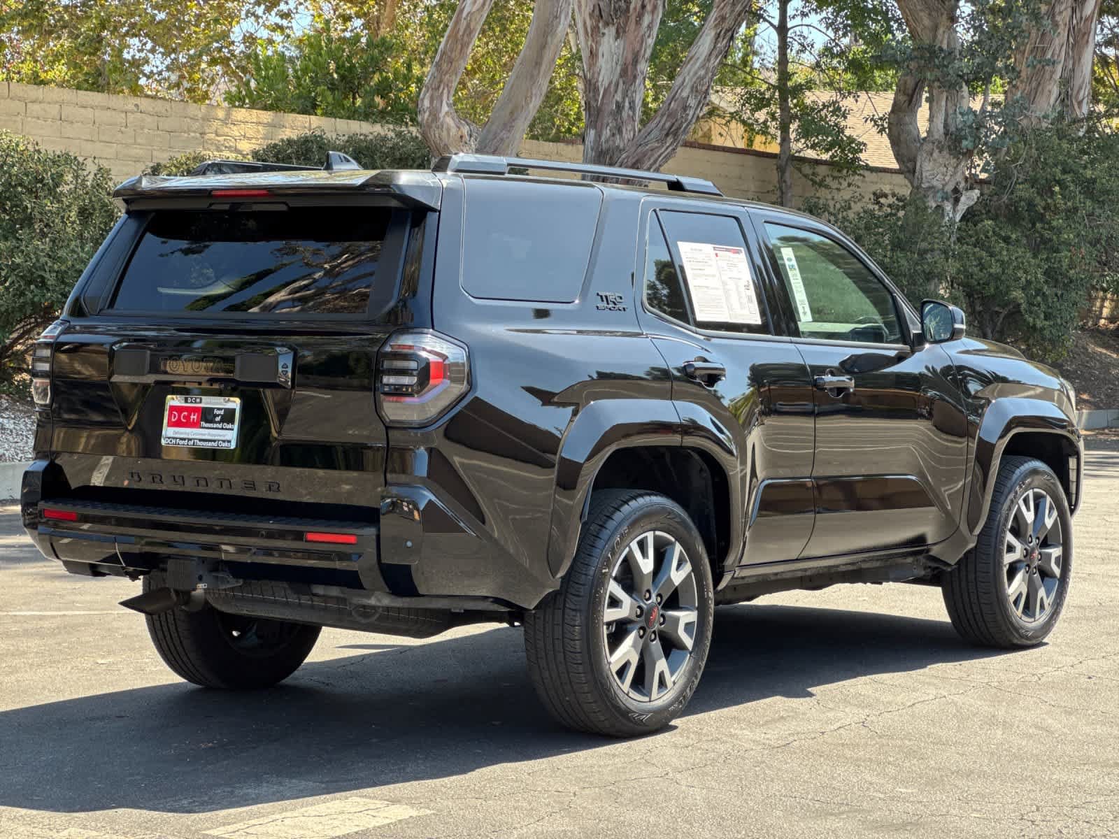 Used 2025 Toyota 4Runner TRD Sport AWD/4WD image 2