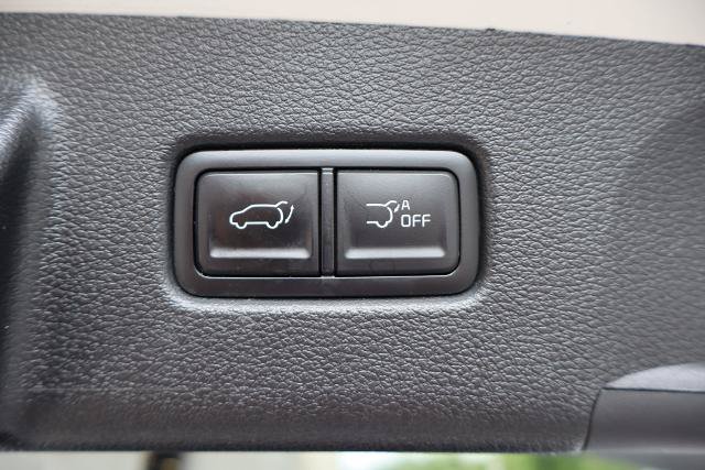Used 2023 Kia Telluride EX w/ EX Captain's Chair Package AWD/4WD image 33