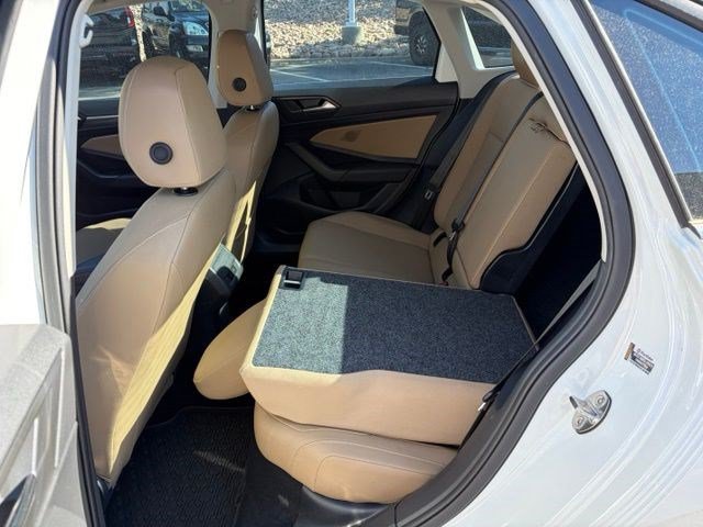 Used 2019 Volkswagen Jetta SEL FWD image 21