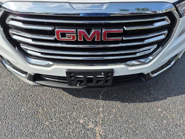 Used 2024 GMC Terrain SLT AWD/4WD image 10