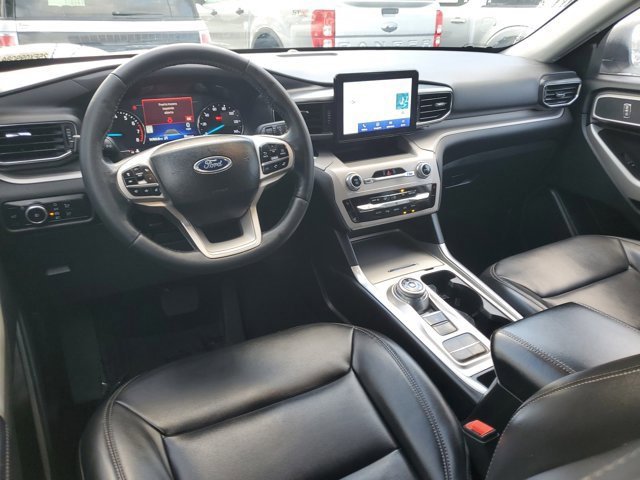 Certified 2023 Ford Explorer XLT w/ Equipment Group 202A image 13
