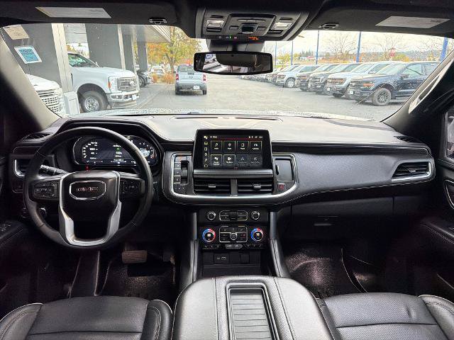 Used 2023 GMC Yukon SLT w/ SLT Premium Package AWD/4WD image 35