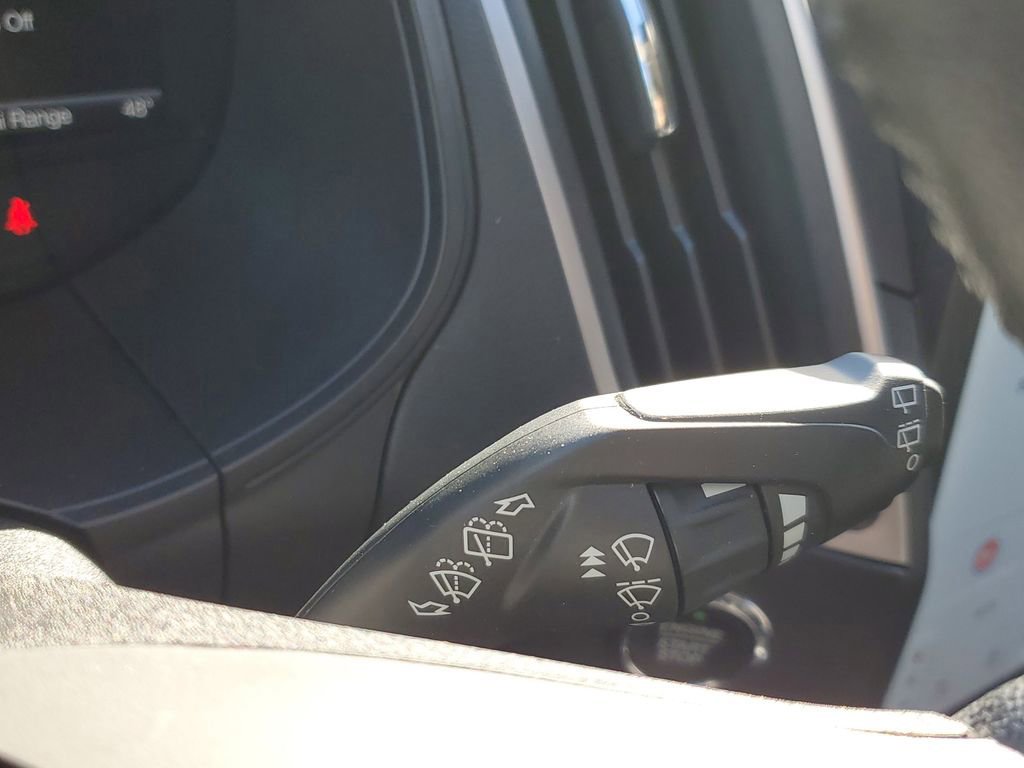 Certified 2022 Ford Edge SEL w/ Convenience Package image 16