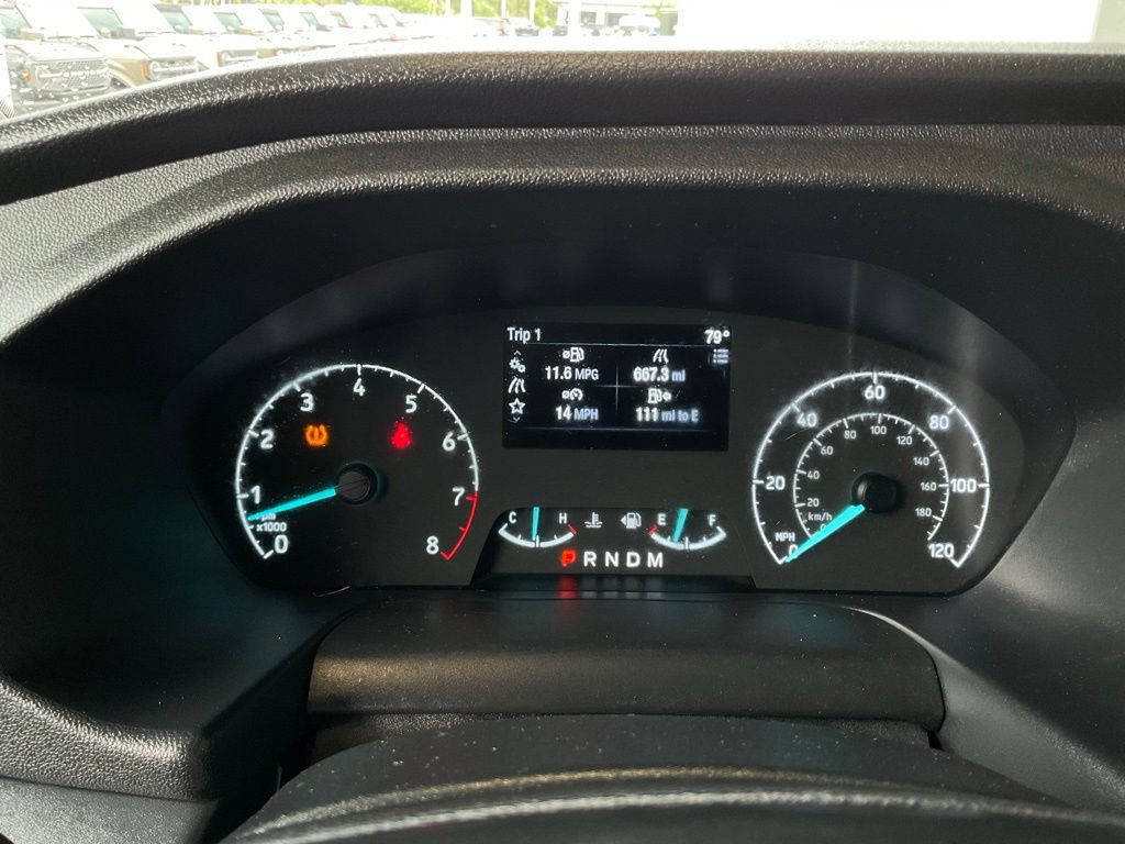 Certified 2022 Ford Transit 350 DRW RWD image 24