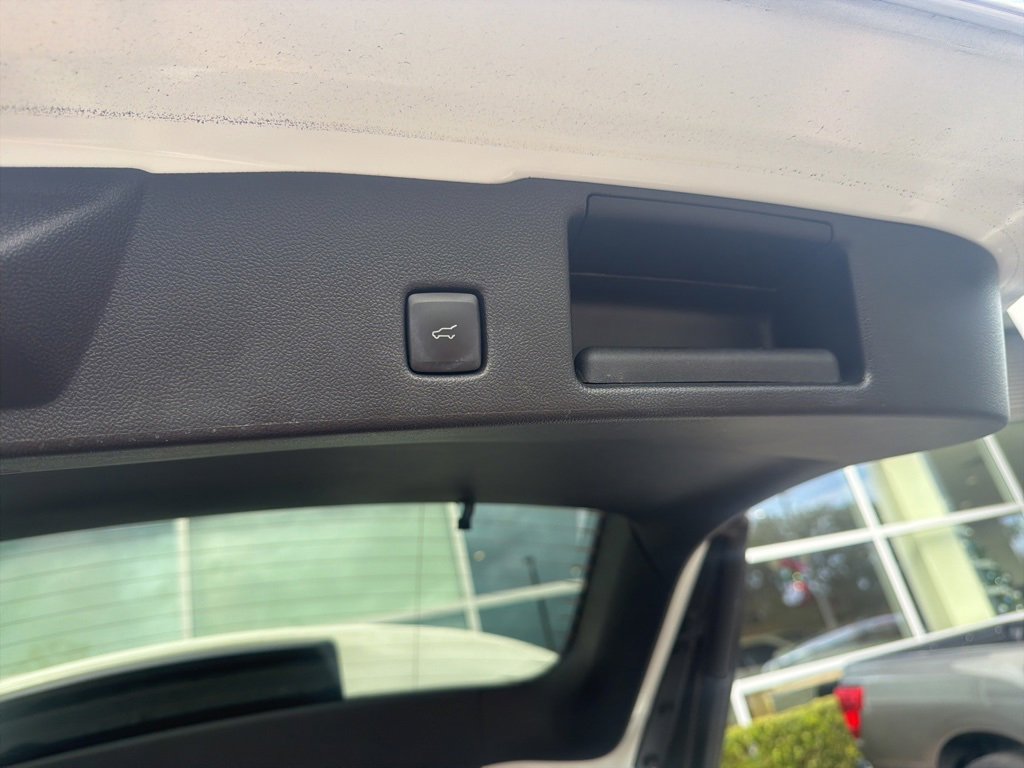 Certified 2022 Ford Escape SEL w/ Technology Package image 12