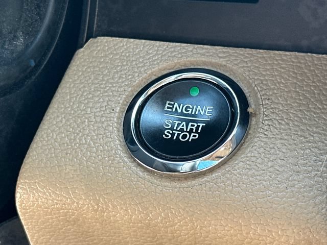 Certified 2019 Ford F250 Lariat w/ Lariat Ultimate Package AWD/4WD image 37