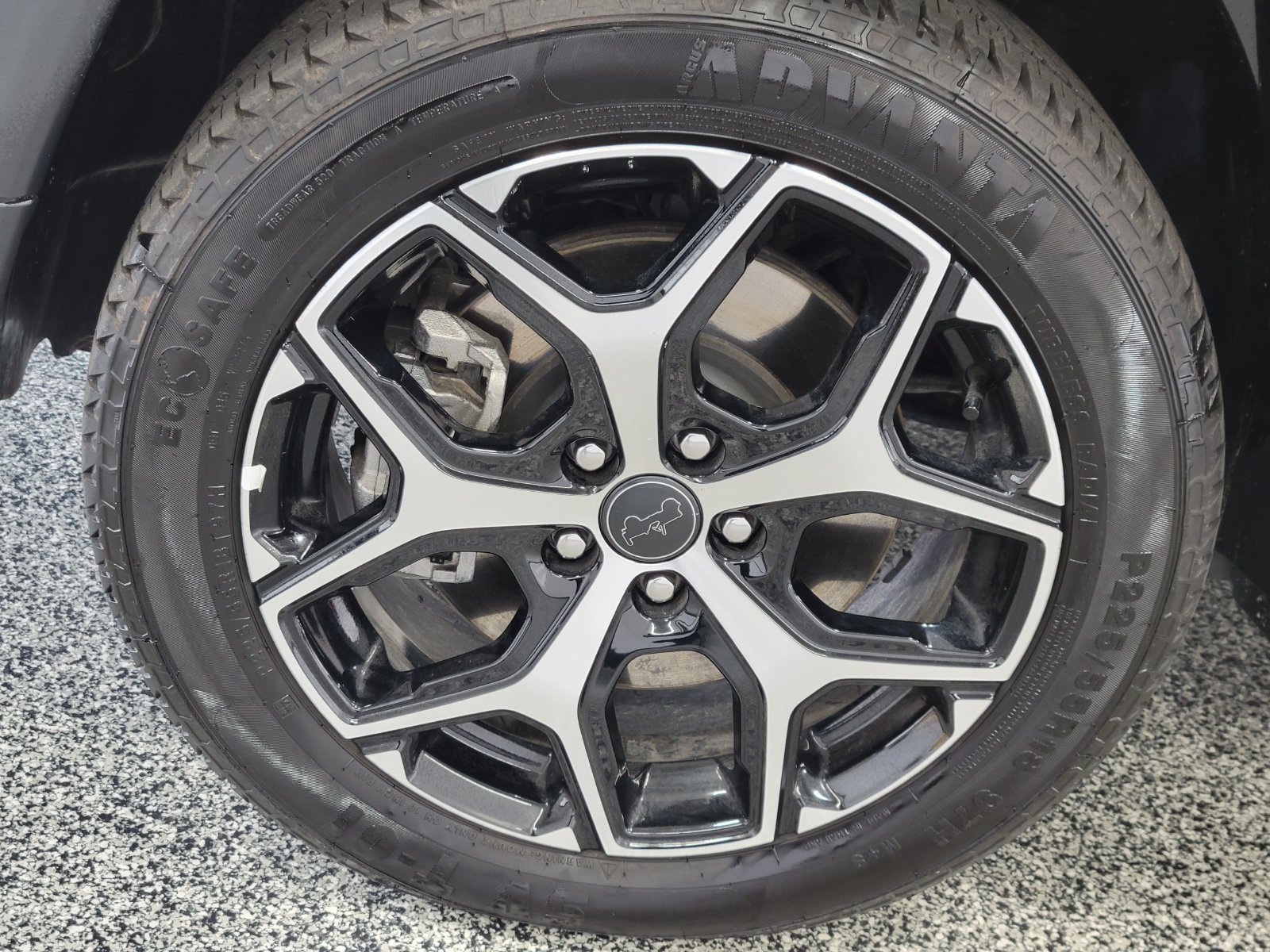 Used 2025 Jeep Compass Limited AWD/4WD image 5