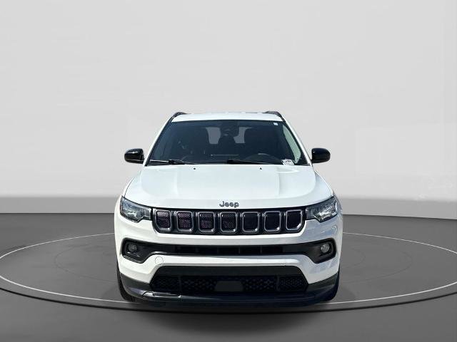 Used 2022 Jeep Compass Latitude FWD image 3