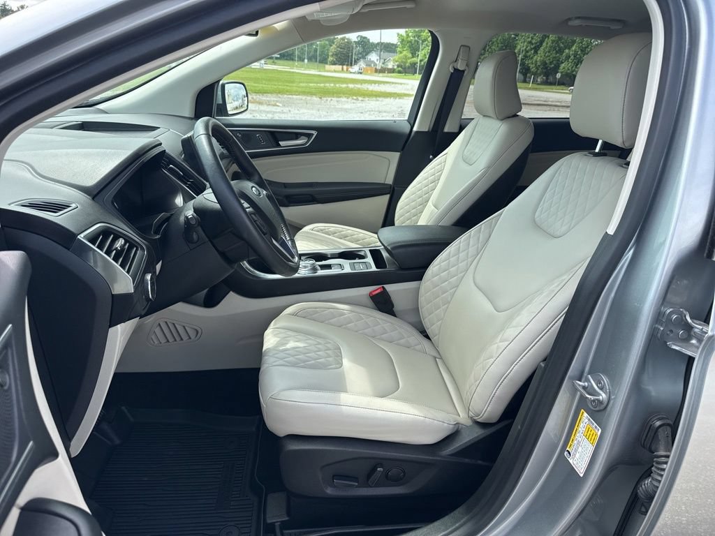 Certified 2023 Ford Edge Titanium AWD/4WD image 22