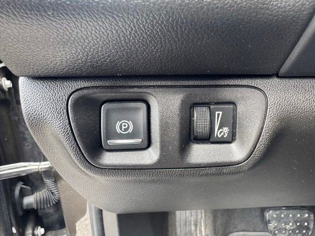Used 2020 GMC Acadia SLE FWD image 25