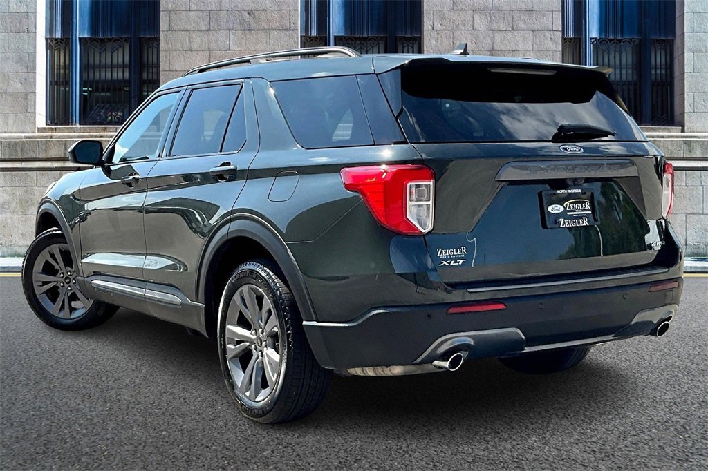 Certified 2022 Ford Explorer XLT w/ Equipment Group 202A image 10