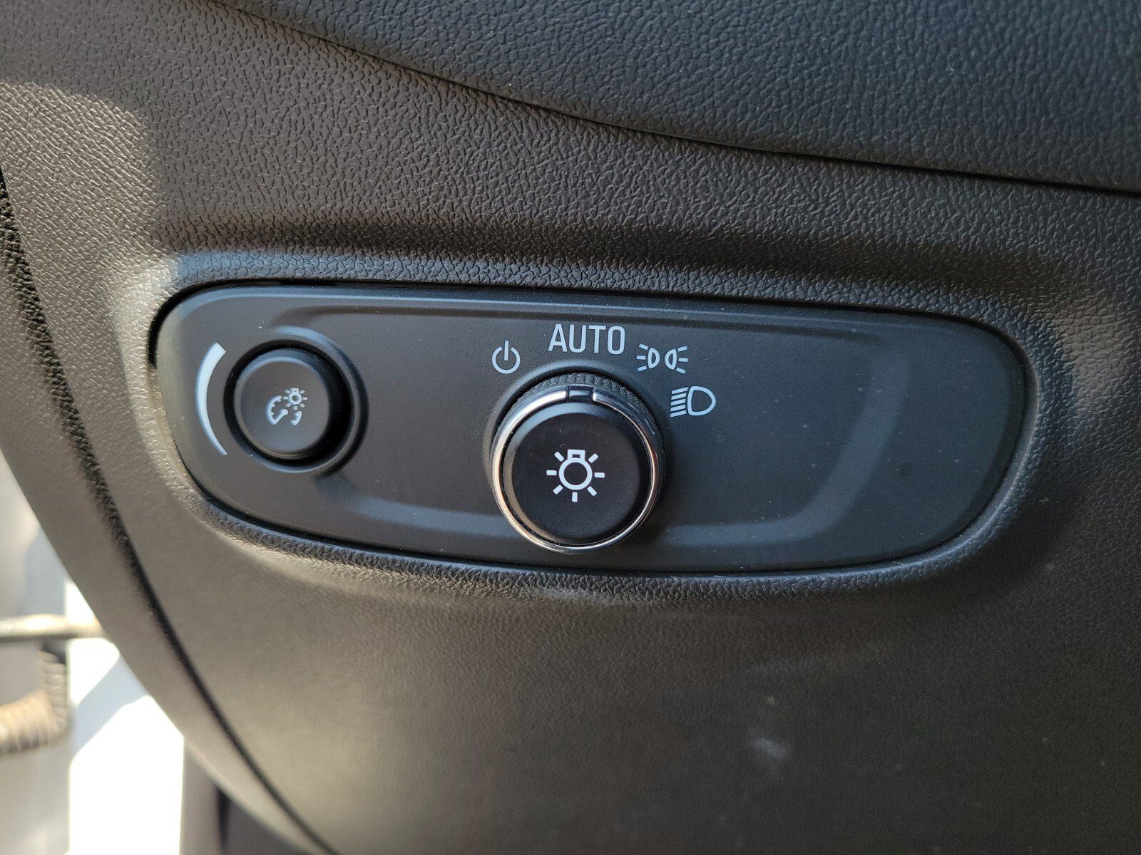 Used 2024 Chevrolet Equinox LT image 24