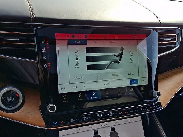 Used 2024 Jeep Grand Wagoneer L Series III image 16