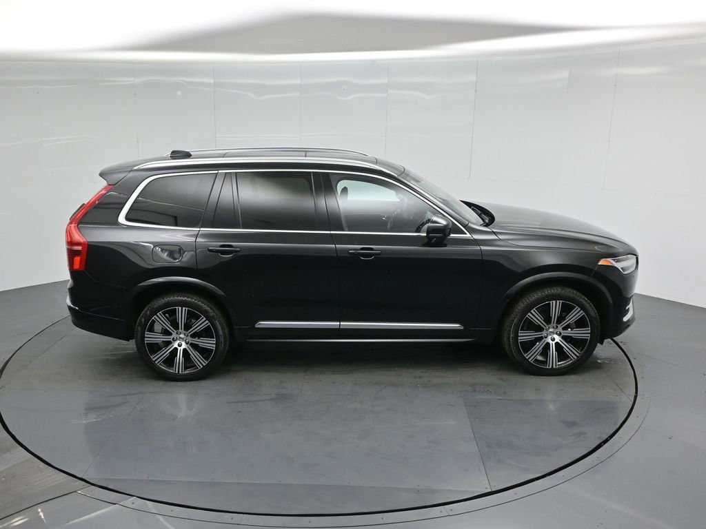 Used 2023 Volvo XC90 B6 Ultimate w/ Protection Package Premier image 9