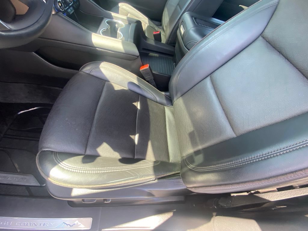 Used 2024 Chevrolet Tahoe High Country w/ Premium Package AWD/4WD image 22