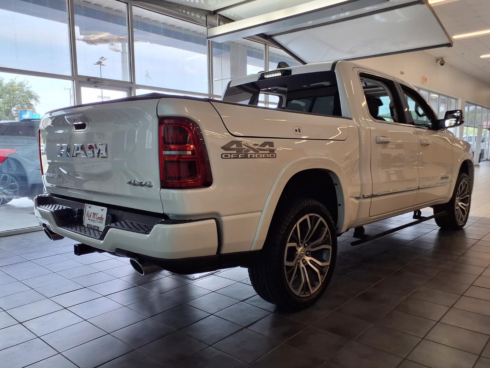Used 2026 RAM 1500 Tungsten w/ Off Road Group AWD/4WD image 6