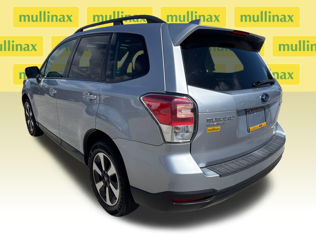 Used 2017 Subaru Forester 2.5i Premium w/ All-Weather Package AWD/4WD image 10