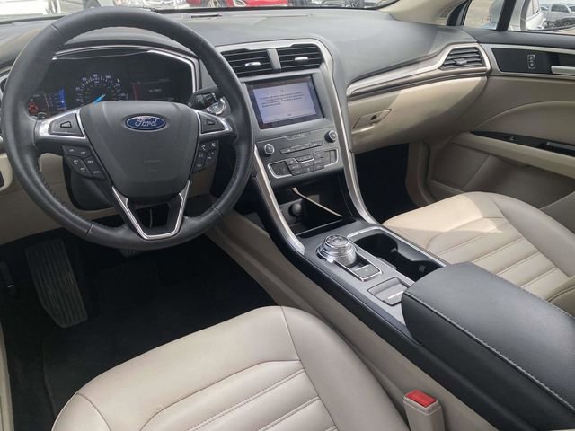 Certified 2019 Ford Fusion SEL image 18
