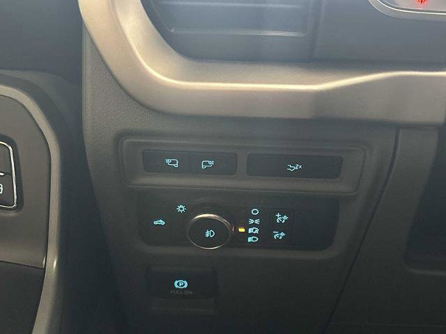 Certified 2022 Ford F150 XLT w/ Equipment Group 302A High image 16