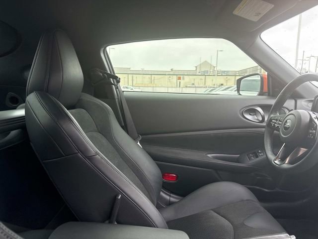 Used 2024 Nissan Z Performance w/ Heritage Edition image 16