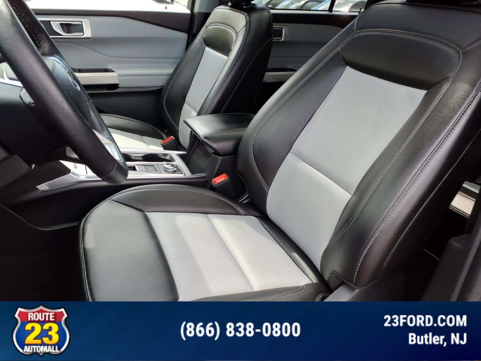 Certified 2024 Ford Explorer XLT w/ Equipment Group 202A AWD/4WD image 21