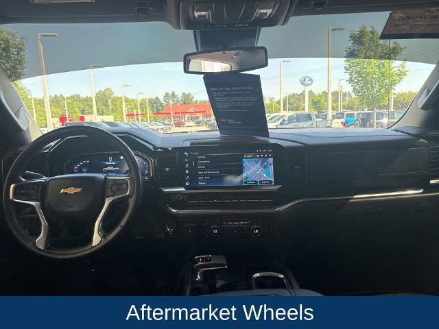 Used 2022 Chevrolet Silverado 1500 LTZ w/ Z71 Off-Road Package image 19