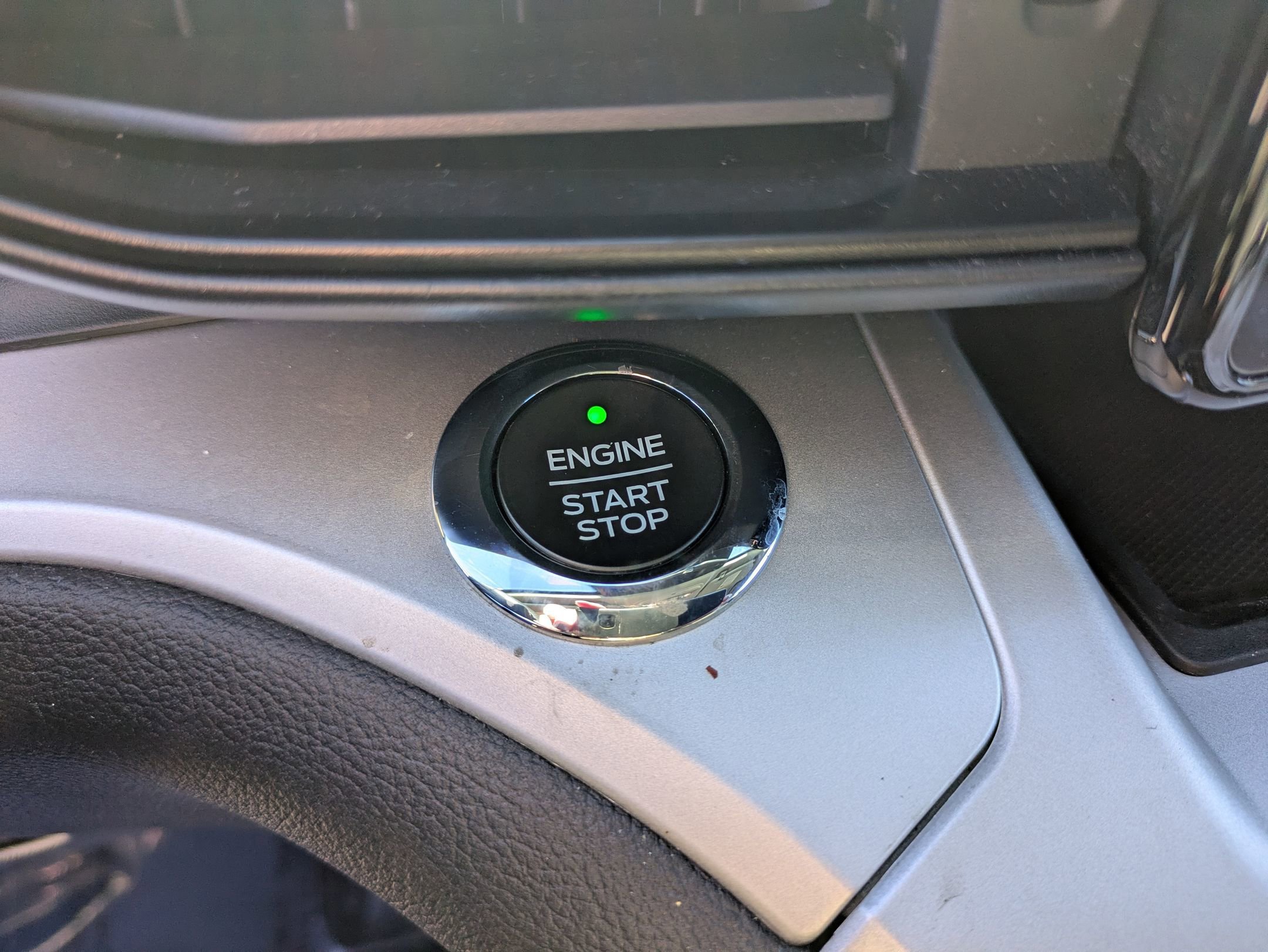 Certified 2020 Ford Explorer XLT w/ Comfort Package image 22