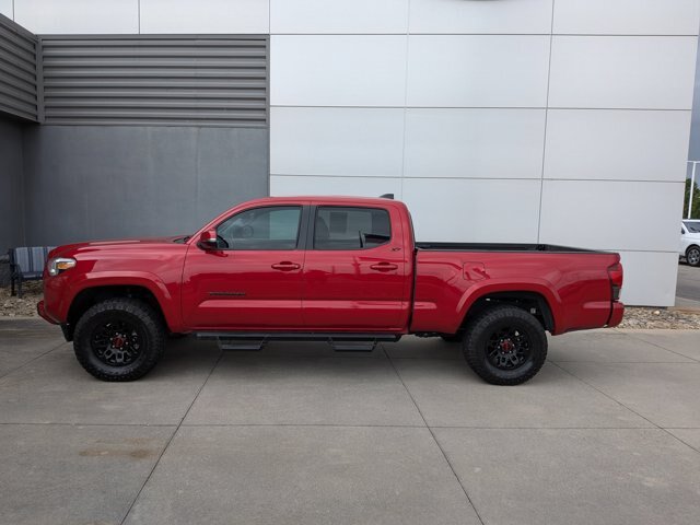 Used 2023 Toyota Tacoma SR5 w/ Technology Package AWD/4WD image 7