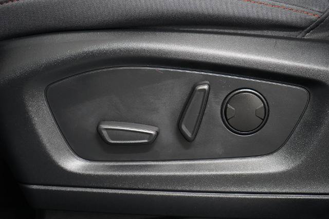 Certified 2025 Ford Explorer Active RWD image 18