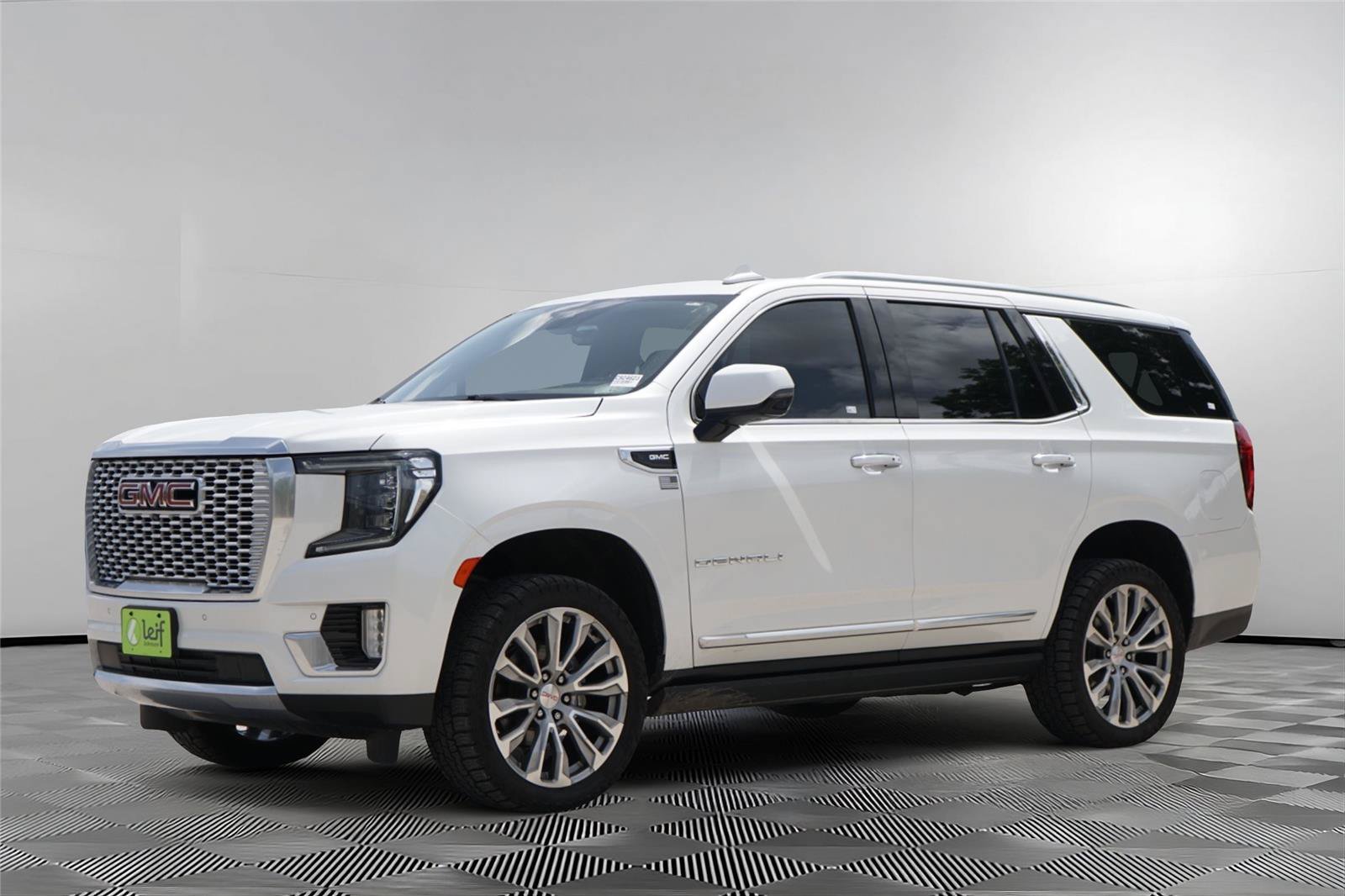 Used 2021 GMC Yukon Denali w/ Denali Ultimate Package AWD/4WD image 8