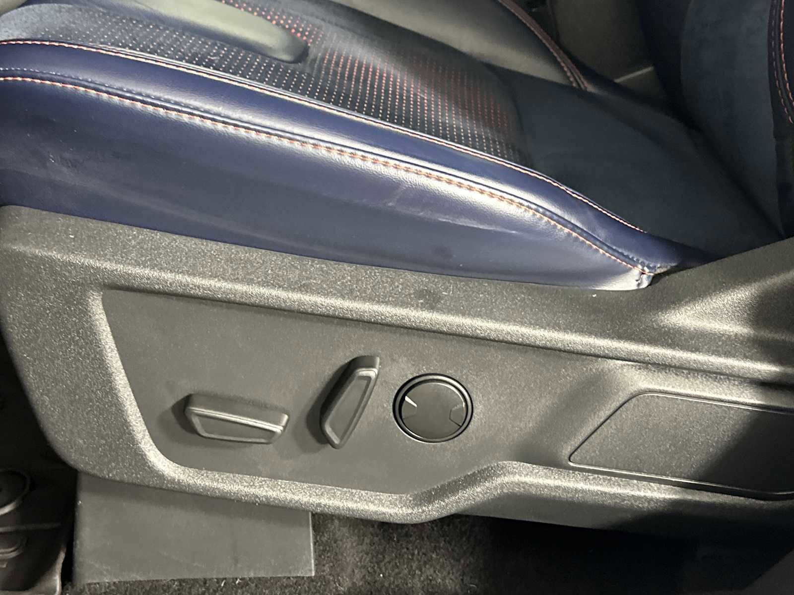 Certified 2023 Ford Bronco Raptor image 9