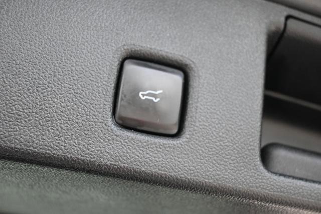 Certified 2024 Ford Escape Platinum AWD/4WD image 13