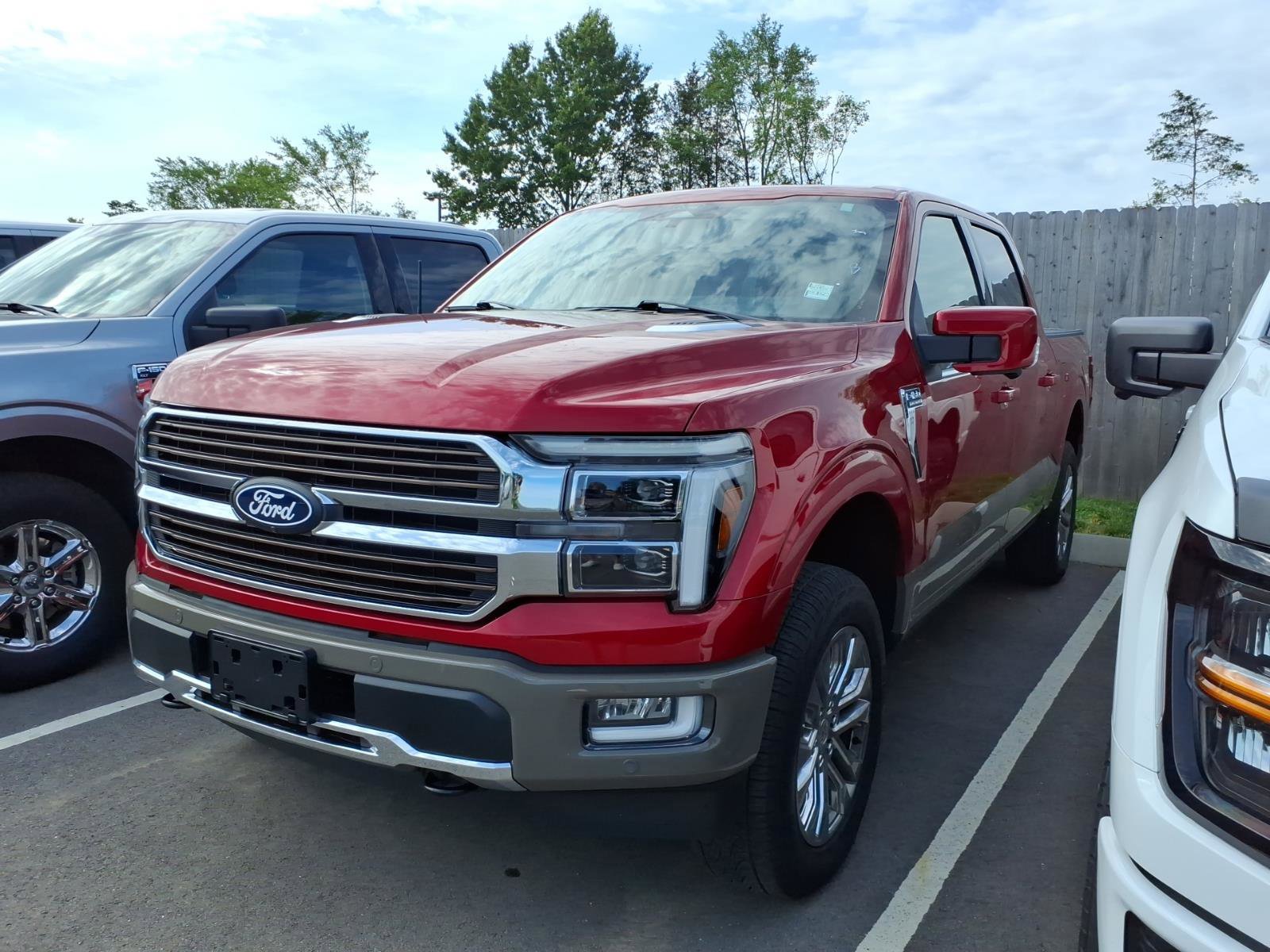 Certified 2025 Ford F150 King Ranch w/ FX4 Off-Road Package AWD/4WD image 5