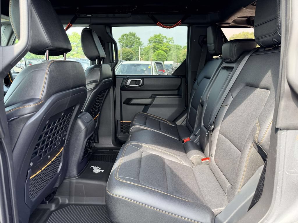 Certified 2024 Ford Bronco Badlands AWD/4WD image 12