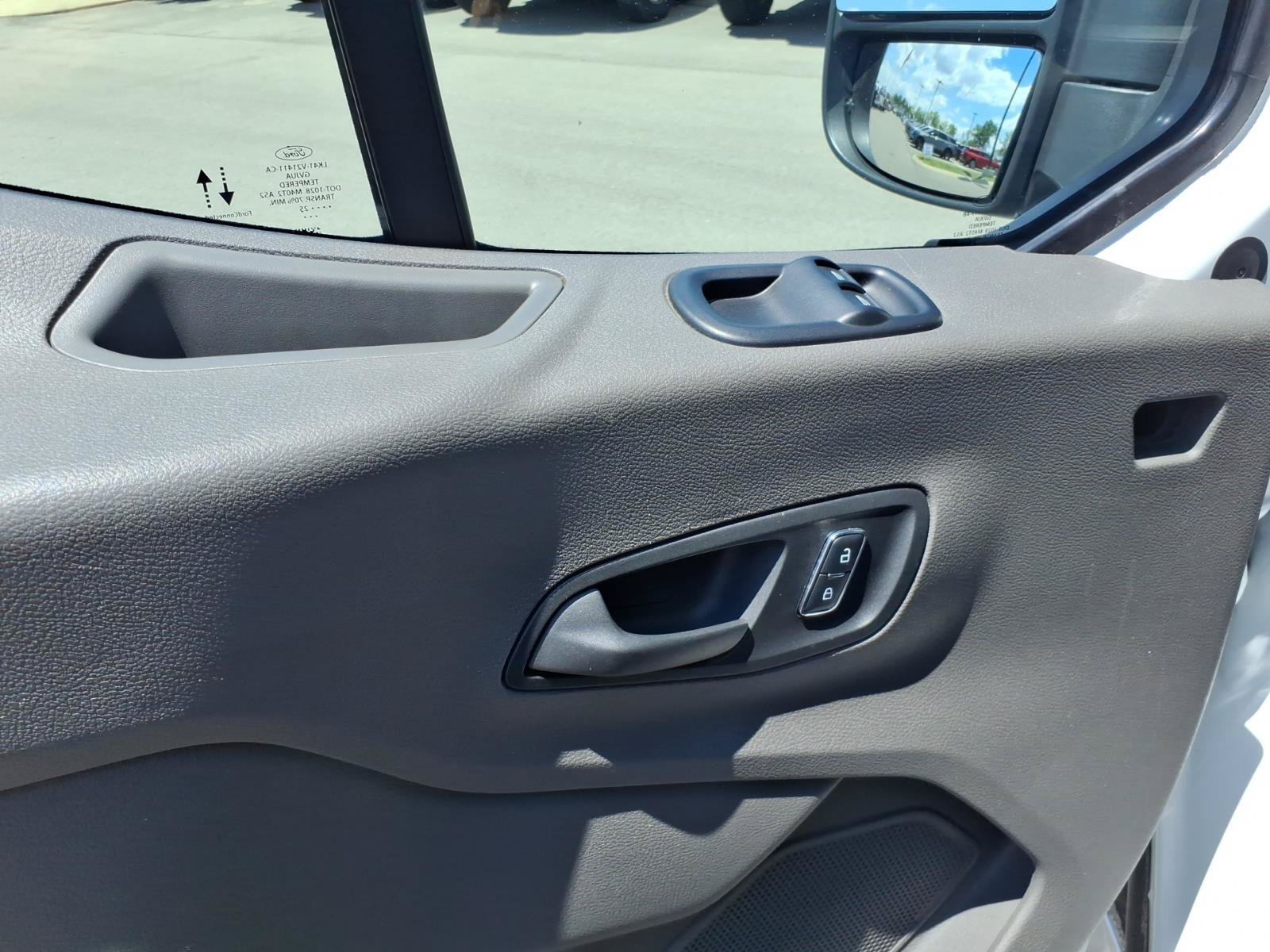 Certified 2025 Ford Transit 250 Low Roof w/ Exterior Upgrade Package RWD image 11