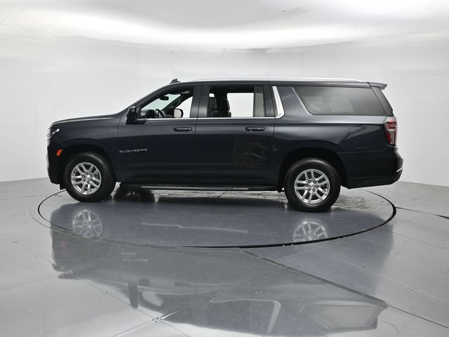 Used 2023 Chevrolet Suburban LT RWD image 7