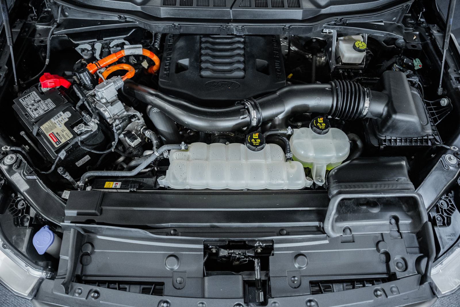 Certified 2023 Ford F150 Lariat w/ Equipment Group 502A High image 27