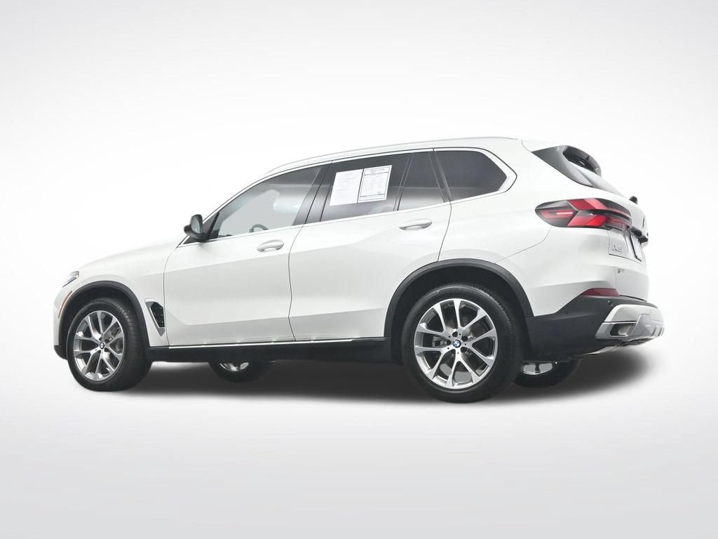 Used 2025 BMW X5 xDrive40i AWD/4WD image 39