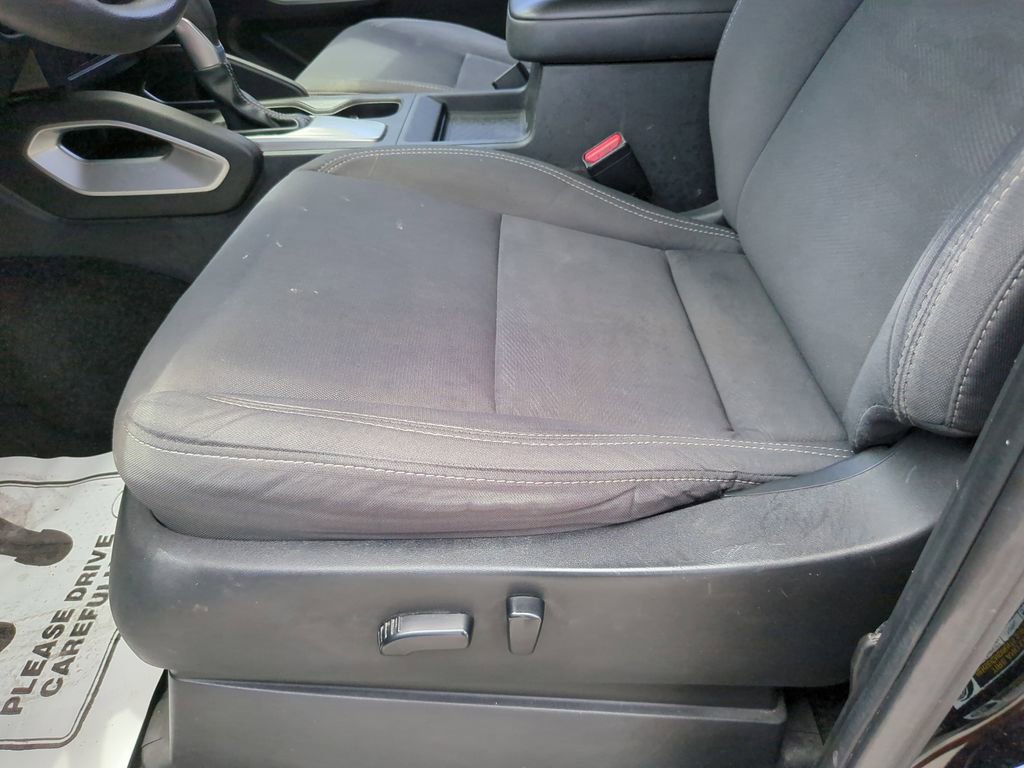 Used 2022 Nissan Frontier SV w/ Technology Package RWD image 19