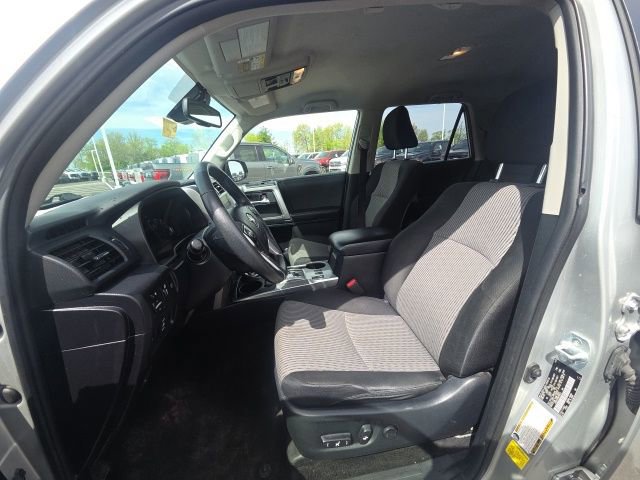 Used 2021 Toyota 4Runner SR5 AWD/4WD image 26