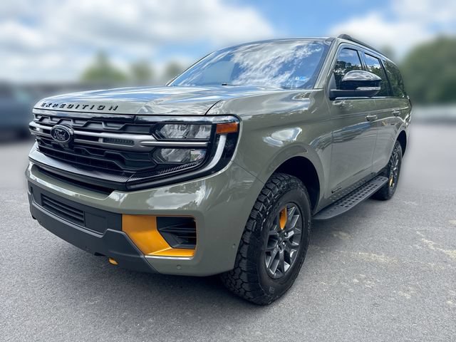 Certified 2025 Ford Expedition Tremor AWD/4WD image 4