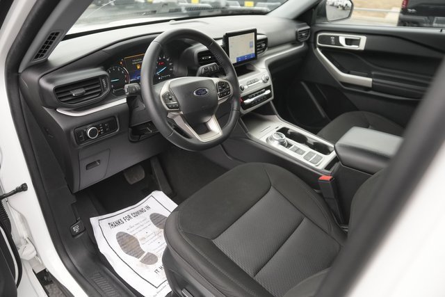 Certified 2023 Ford Explorer XLT image 8
