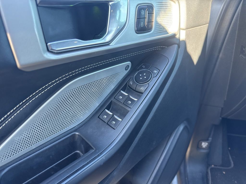 Certified 2020 Ford Explorer ST w/ Premium Technology Package image 6