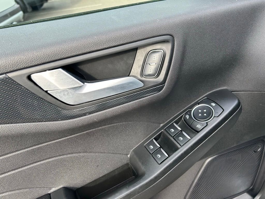 Certified 2023 Ford Escape ST-Line w/ Tech Pack #1 image 14