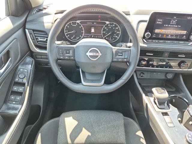 Used 2026 Nissan Rogue SV AWD/4WD image 8