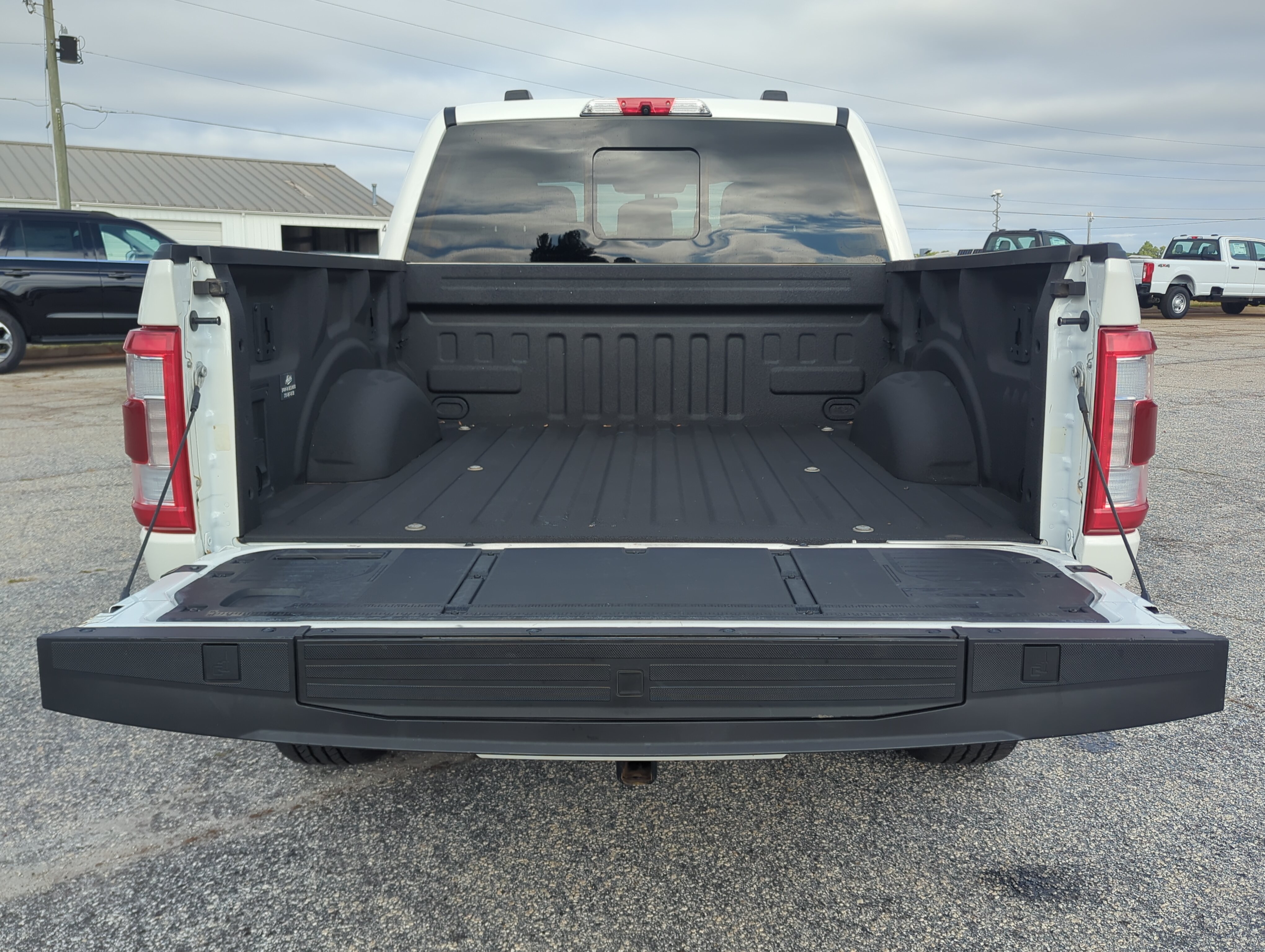 Certified 2022 Ford F150 Lariat w/ Equipment Group 502A High AWD/4WD image 10