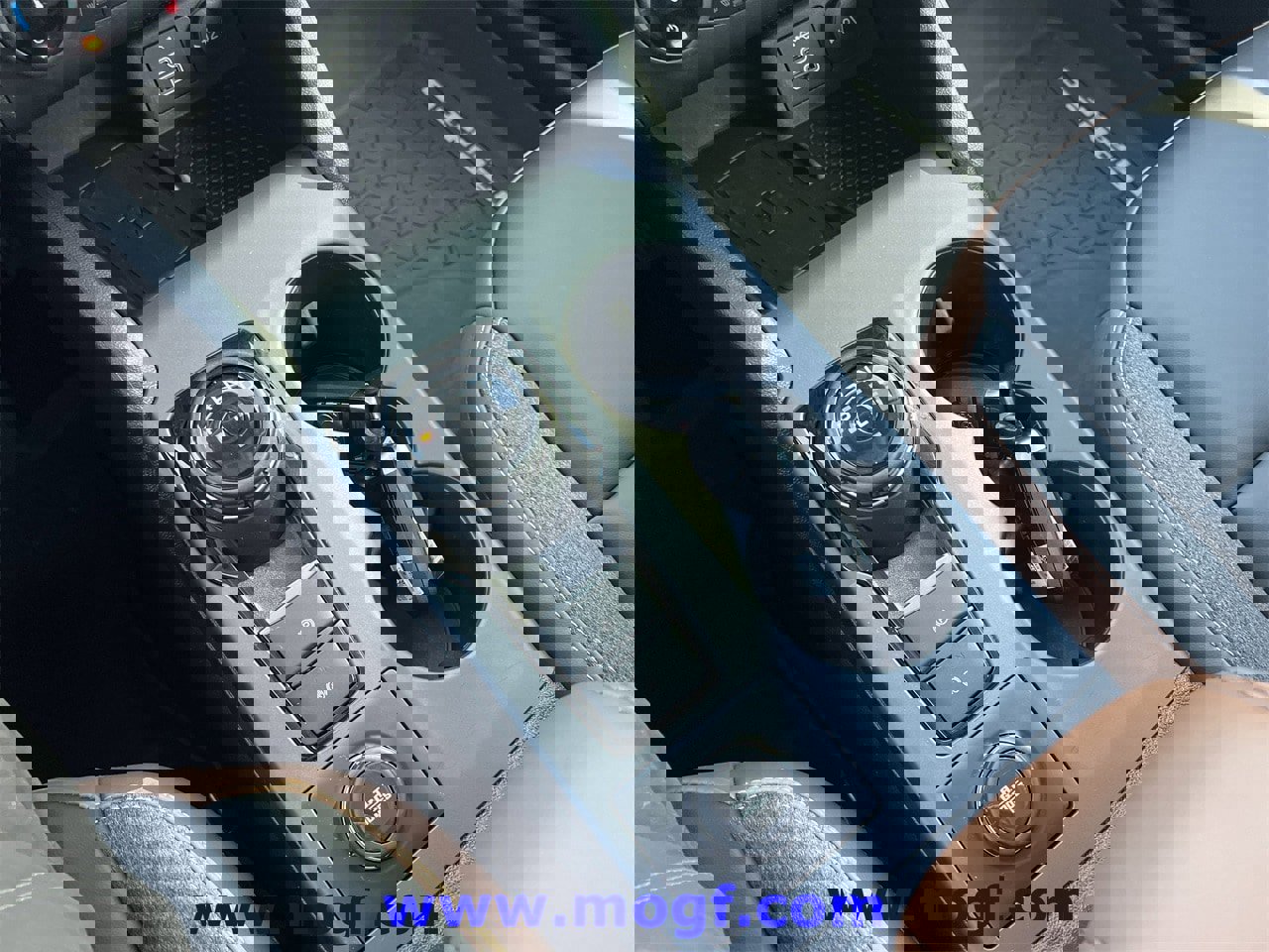 Certified 2024 Ford Bronco Sport Outer Banks w/ Tech Package image 16