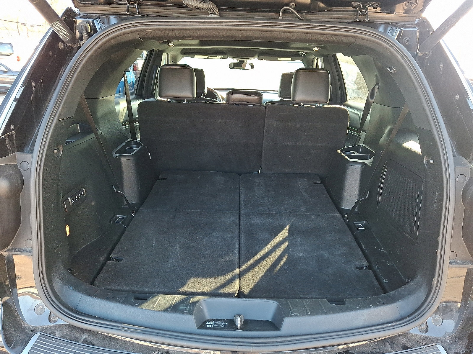 Certified 2018 Ford Explorer Platinum image 29